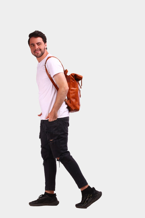 Minato Vintage Leather Backpack Cum Messenger Bag