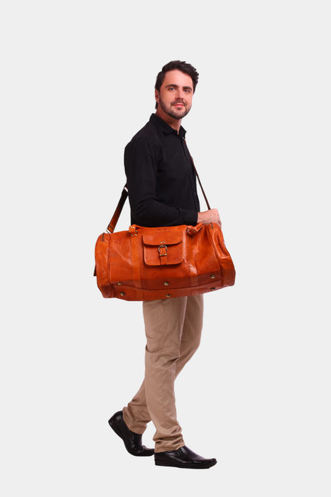 Voyagardo Leather Duffle Bag