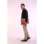 Hana Folder Bag for Men & Women - Image 3